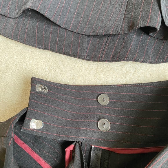 Pant suit - Picture 5 of 11